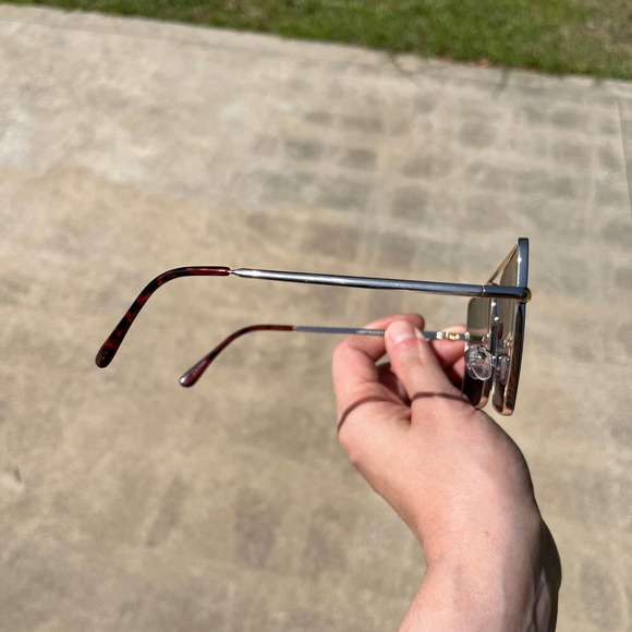 New Sunnies Sunglasses Trendy Square Brown Bar Silver - Picture 3 of 3